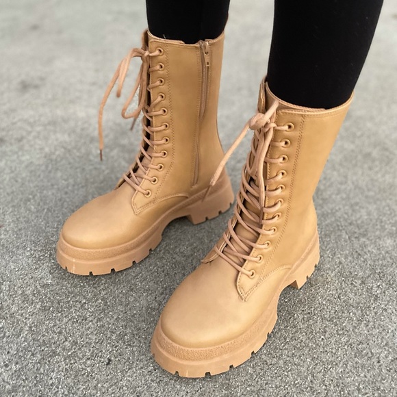 Camel lace up combat boots - Picture 6 of 9